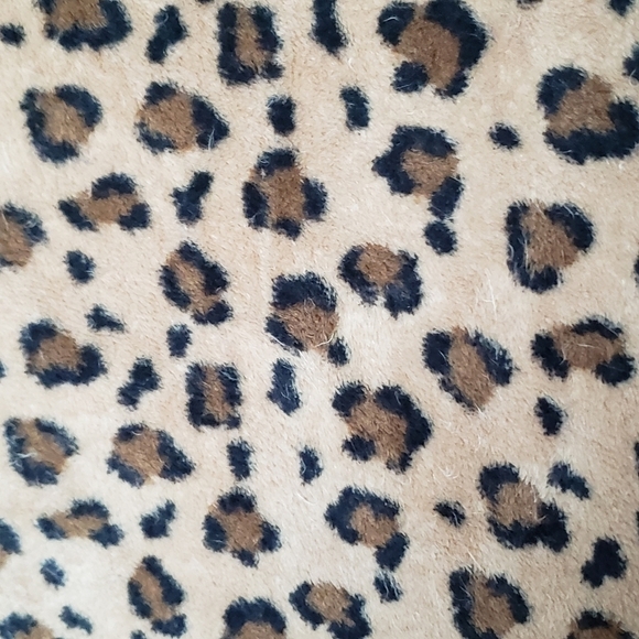 Widgeon Faux Fur Leopard Cheetah Poncho Girls L - Picture 6 of 8